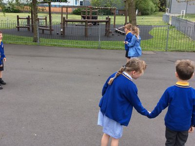 Image of Year 1 Maths outside 
